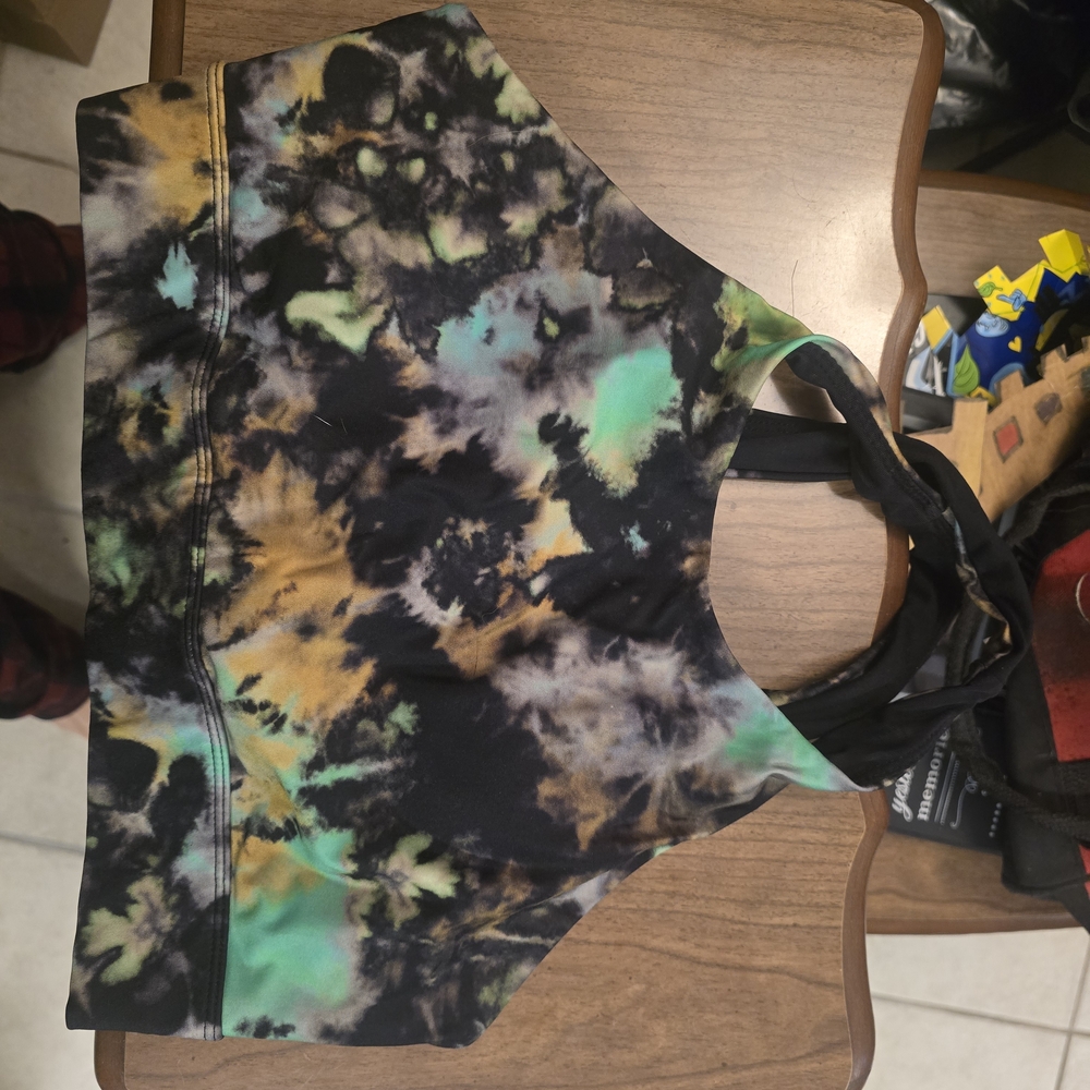 Fabletics Multicolor Crop Top